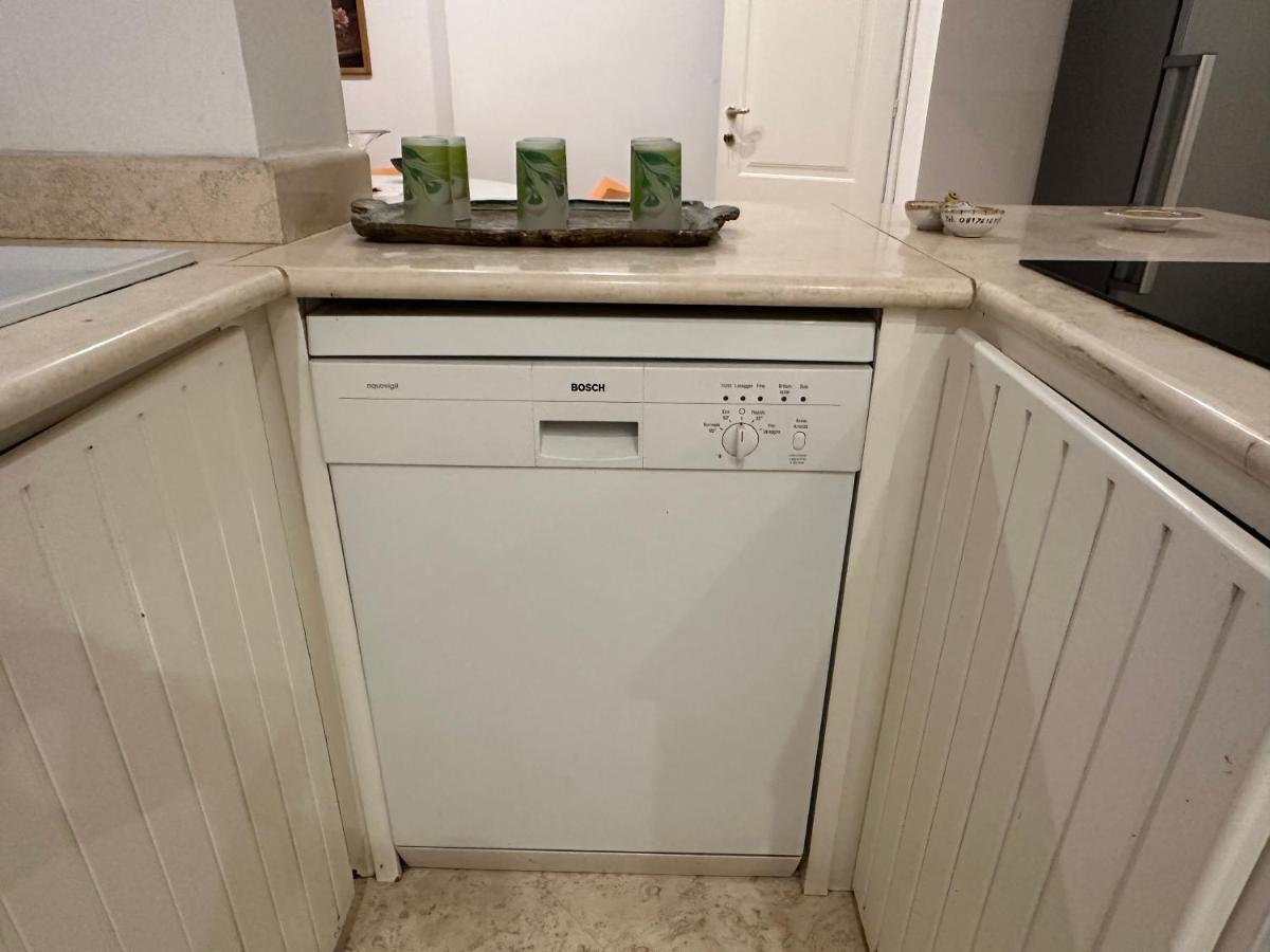 Pf Luxury Apartment Petrarca Posillipo Capri View - My Place Νάπολη Εξωτερικό φωτογραφία