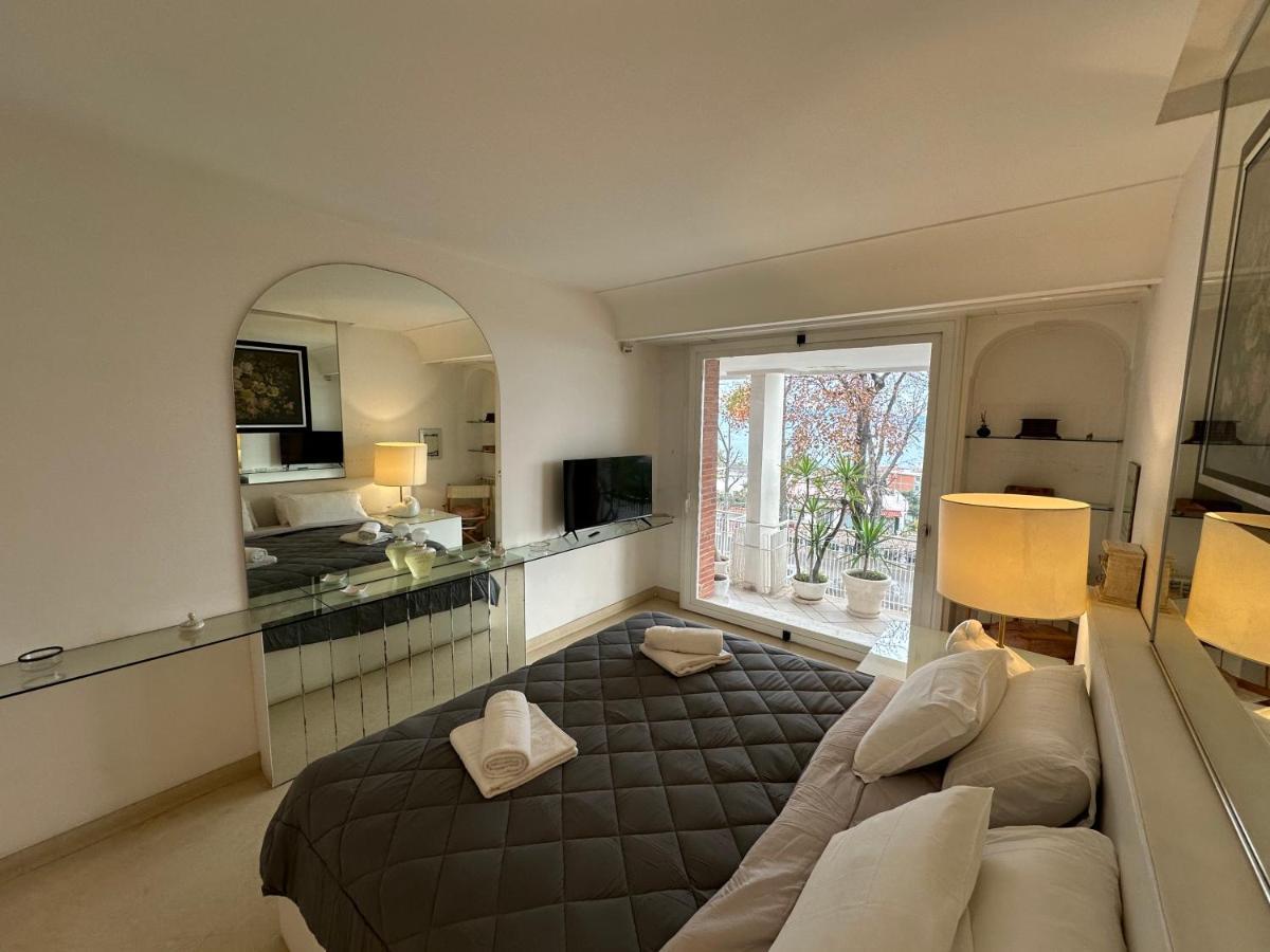 Pf Luxury Apartment Petrarca Posillipo Capri View - My Place Νάπολη Εξωτερικό φωτογραφία
